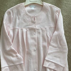 Miss Elaine robe snap front 3/4 sleeve in soft pink cotton and polyester